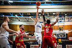 Basketball, bet-at-home Basketball Superliga 2021/22, Grunddurchgang Runde 10, Oberwart Gunners, Traiskirchen Lions, Edi Patekar (9)