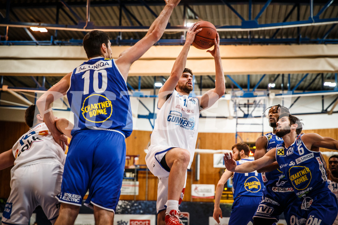 Basketball, bet-at-home Basketball Superliga 2021/22, Grunddurchgang Runde 8, Oberwart Gunners, Gmunden Swans, Ioannis Chatzinikolas (11)