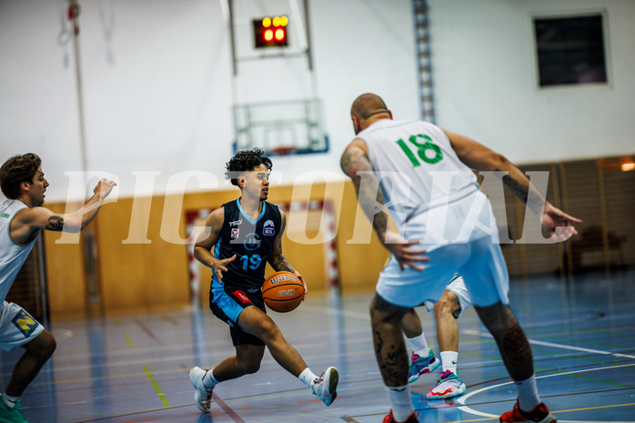 Basketball, Basketball Zweite Liga 2024/25, Grunddurchgang 13.Runde, UDW Alligators, Vienna Timberwolves, Dean-Leon Cantor (19)