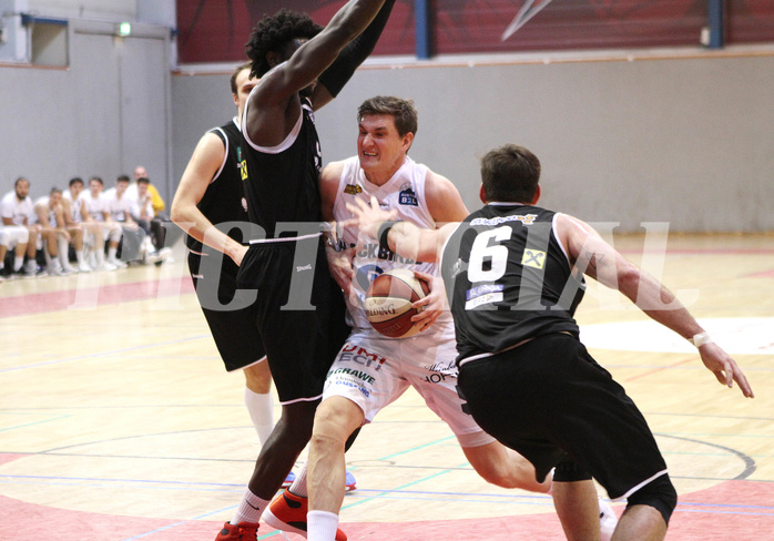 Basketball 2.Bundesliga 2020/21 Grunddurchgang 12.Runde  Jennersdorf Blackbirds vs RAIDERS Tirol