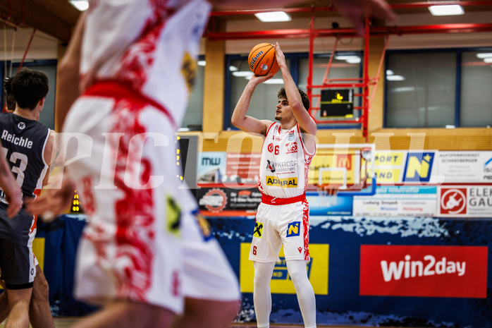 Basketball, win2day Basketball Superliga 2024/25, Grunddurchgang 12.Runde, Traiskirchen Lions, Klosterneuburg Dukes, Aleksej Kostic (6)