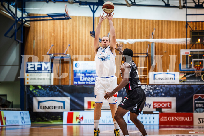 Basketball, bet-at-home Basketball Superliga 2020/21, Grunddurchgang, 4. Runde, Oberwart Gunners, Raiffeisen Flyers Wels, Renato Poljak (16)