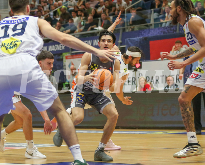 Basketball Superliga 2024/25, 10.Plazierungsrunde Gmunden Swans vs. Klosterneuburg Dukes
Basketball Superliga 2024/25, 10.Plazierungsrunde Gmunden Swans vs. Klosterneuburg Dukes