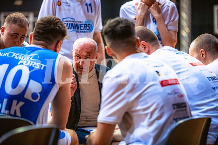 Basketball, Win2Day Superliga 2022/23, Grunddurchgang 14.Runde, BC GGMT Vienna, Unger Steel Gunners Oberwart, Goran Patekar (Coach)