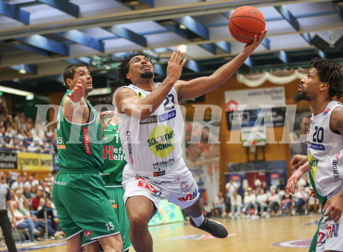 Basketball Superliga 2022/23, Playoff,  Viertelfinale Spiel 1 Gmunden Swans vs. Kapfenberg Bulls