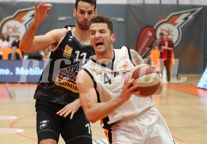 Basketball ABL 2015/16, Playoff Viertelfinale Spiel 3 BK Dukes Klosterneuburg vs. Traiskirchen Lions
Basketball ABL 2015/16, Playoff Viertelfinale Spiel 3 BK Dukes Klosterneuburg vs. Traiskirchen Lions