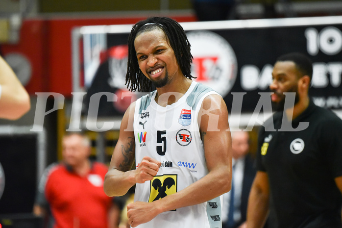 Win2Day Basketball Superliga 2022/23, Playoff,Viertelfinale Spiel 5, Flyers Wels vs SKN St. Pölten