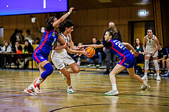 Basketball, Win2Day Basketball Damen Superliga 2024/25, Grunddurchgang 9.Runde, Basket Flames, UBSC-DBBC Graz, Ajla Meskic (10), Agatija Vukicevic (18), Christina Köppel (28)