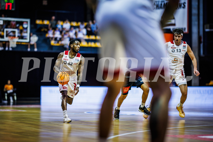 Basketball, Win2Day Superliga 2023/24, Grunddurchgang 8.Runde, BC Vienna, Vienna Timberwolves, Demarkus Stuckey Jr. (42)