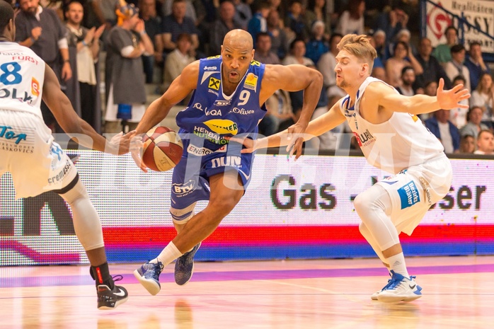 Basketball, CUP 2017 , 1/2 Finale, Oberwart Gunners, Gmunden Swans, Alex Wesby (9)