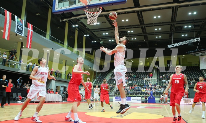 Basketball 