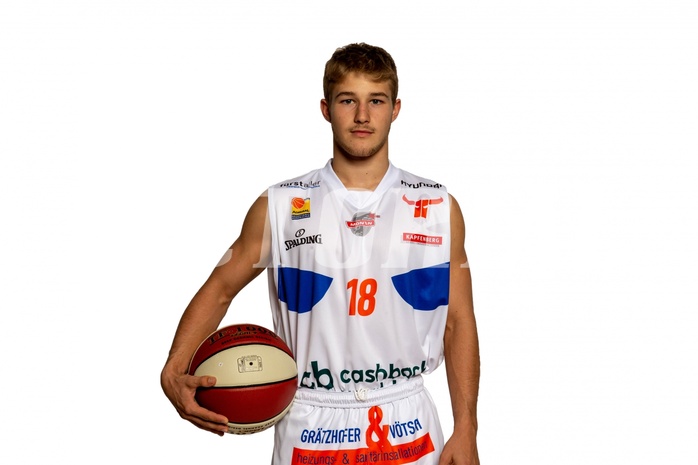 Basketball, ABL 2018/19, Media, Kapfenberg Bulls, Sebastian Magerböck (18) Basketball, ABL 2018/19, Media, Kapfenberg Bulls, Sebastian Magerböck (18)
