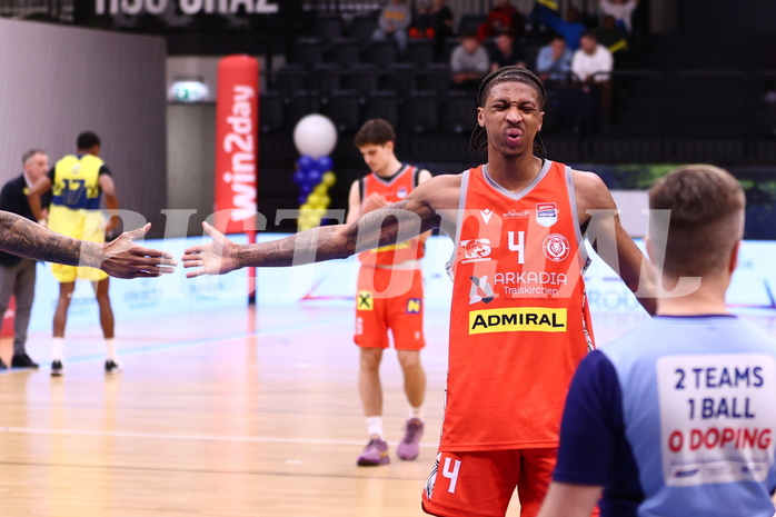 13.01.2024, Graz, Raiffeisen Sportpark Graz, Basketball Superliga 2023/24, Grunddurchgang, Runde 18, UBSC Raiffeisen Graz - Arkadia Traiskirchen Lions