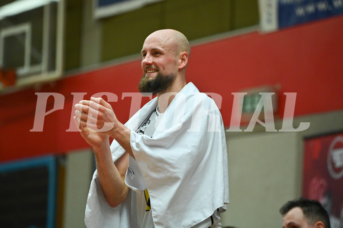 Basketball, Superliga 2023/24, Grunddurchgang 12. Runde, Flyers Wels vs. BBC Nord Dragonz,
