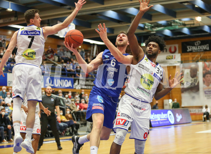 Basketball Superliga 2021/22, Grunddurchgang 11.Runde Gmunden Swans vs. D.C. Timberwolves


