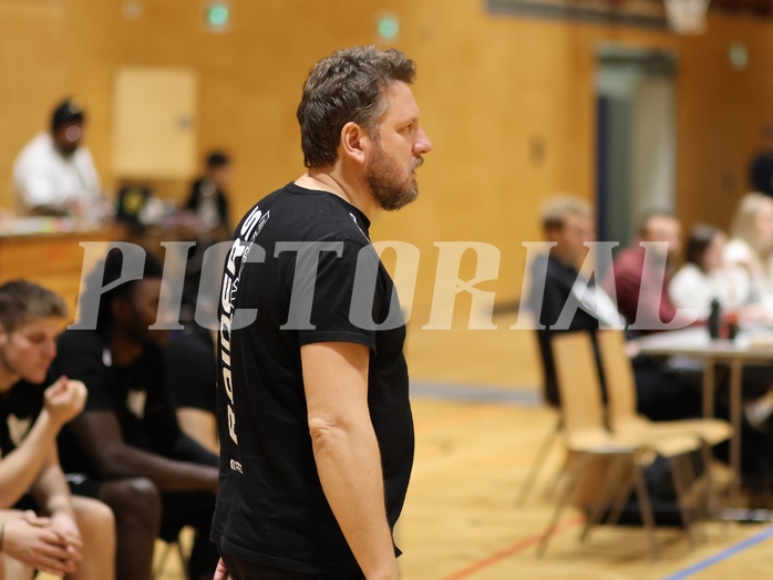 Basketball Zweite Liga 2023/24, Grunddurchgang 13.Runde Raiders Tirol vs. BBU Salzburg


