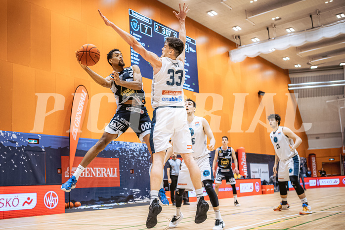 Basketball, Basketball Austria Cup 2022/23, Viertelfinale, Vienna Timberwolves, Gmunden Swans, Dominic Green (1), Chris Vogt (33)