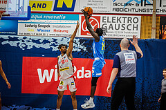 Basketball, win2day Basketball Superliga 2023/24, Viertelfinale Spiel 1, Traiskirchen Lions, SKN St.Pölten, M. Sucic (10)