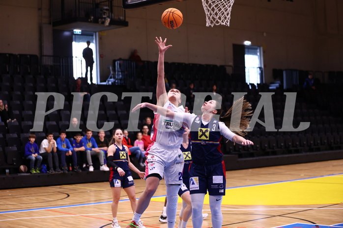 04.02.2024, Graz, Raiffeisen Sportpark, Basketball Damen Superliga 2023/24, Grunddurchgang 11.Runde, UBSC-DBBC Graz - SKN St. Pölten Frauen ,  