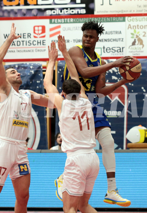 Basketball Superliga 2020/21,  4. Qualifikationsrunde,  Traiskirchen Lions, UBSC Graz