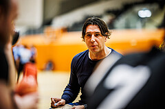 Basketball, Basketball Zweite Liga 2024/25, Grunddurchgang 8.Runde, Vienna United, Wörthersee Piraten, Andreas Kuttnig (Head Coach)