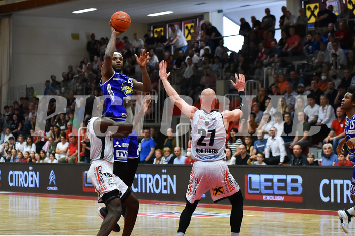 Basketball Superliga 2021/22, 
Viertelfinale Spiel 4, Flyers Wels vs Swans Gmunden