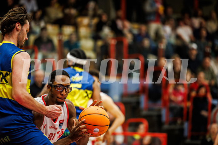 Basketball, win2day Basketball Superliga 2024/25, Grunddurchgang 18.Runde, Traiskirchen Lions, UBSC Graz, Nelson Haskin (21)