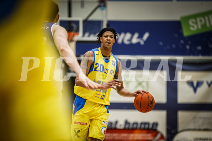 Basketball, bet-at-home Basketball Superliga 2021/22, Platzierungsrunde 9.Runde, SKN St. Pölten Basketball, Oberwart Gunners, Christopher Ferguson (20)