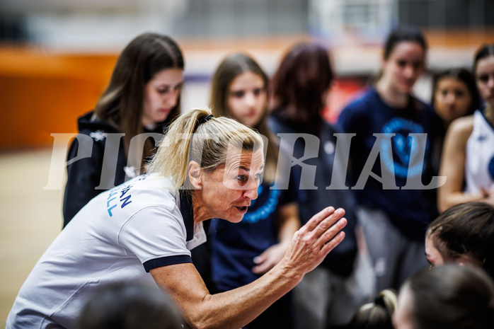 Basketball, Win2Day Basketball Damen Superliga 2023/24, Grunddurchgang 1.Runde, Vienna Timberwolves, Klosterneuburg Duchess, 