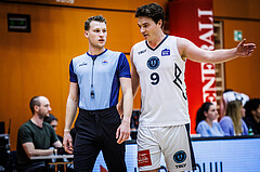 Basketball, Basketball Zweite Liga 2024/25, Grunddurchgang 6.Runde, Vienna Timberwolves, Mistelbach Mustangs, SR Timo Axmann, Philipp D'Angelo (9)