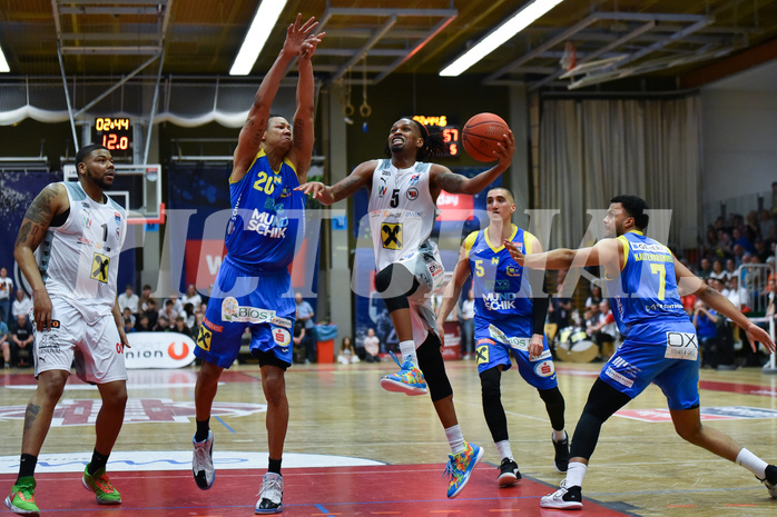 Win2Day Basketball Superliga 2022/23, Playoff,
Viertelfinale Spiel 1, Flyers Wels vs SKN St. Pölten