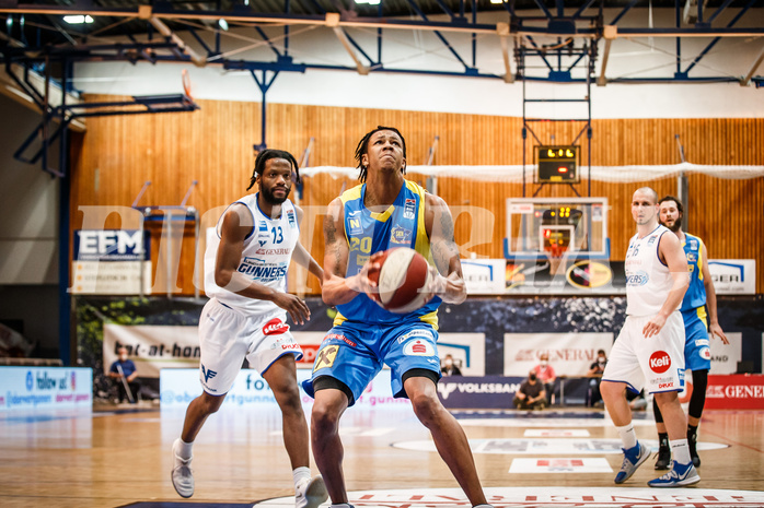 Basketball, bet-at-home Basketball Superliga 2020/21, Viertelfinale Spiel 1, Oberwart Gunners, SKN St. Pölten, Chris Fergusson (20)