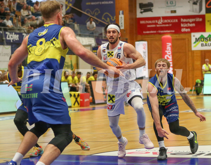 Basketball Superliga 2024/25, Playoffs, Viertelfinale Spiel 1 Gmunden Swans vs. UBSC Graz