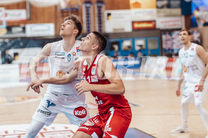 Basketball, Basketball Superliga 2023/24, Qualifikationsrunde 1., Oberwart Gunners, BC Vienna, Florian Koeppel (8), Aron Stazic (21)