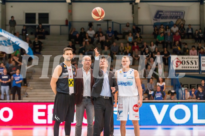 Basketball, ABL 2017/18, Grunddurchgang 3.Runde, Oberwart Gunners, Flyers Wels, Energie Burgenland Vorstandssprecher Michael Gerbavsits