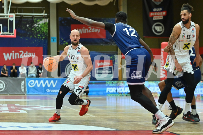 Basketball, Superliga 2024/25, Grunddurchgang 17.Runde, Flyers Wels vs. BBC Nord Dragonz,