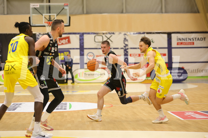 Basketball Superliga 2023/24, 2.Plazierungsrunde SKN St. Pölten vs. Flyers Wels



