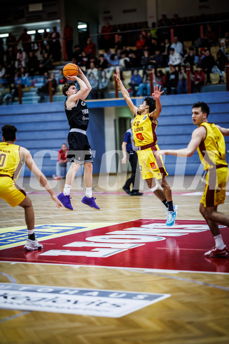Basketball, Basketball Zweite Liga 2024/25, Grunddurchgang 19.Runde, Traiskirchen Lions NexGen, Wörthersee Piraten, Lukas Simoner (3)