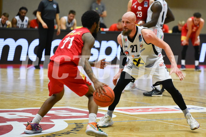 Basketball Superliga 2021/22, 5. Qualifikationsrunde. Flyers Wels vs. Traiskirchen