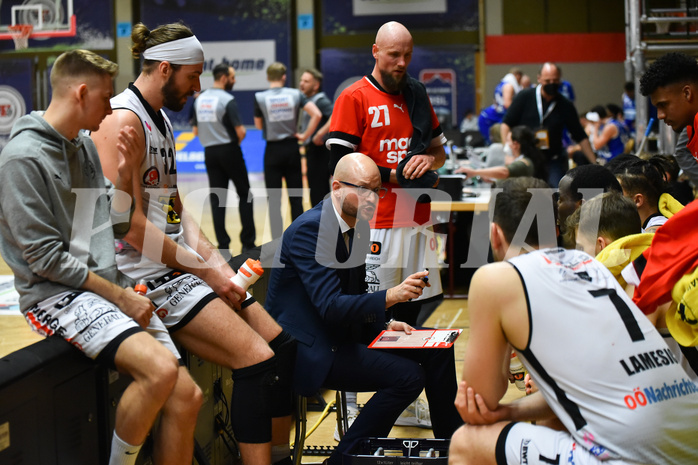 Basketball Superliga 2021/22, Grunddurchgang 18. Runde Flyers Wels vs. Oberwart Basketball Superliga 2021/22, Grunddurchgang 18. Runde Flyers Wels vs. Oberwart