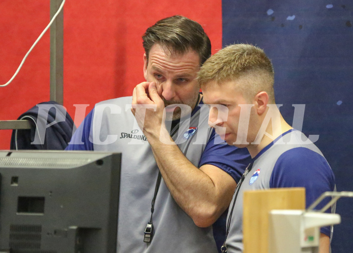 Basketball Superliga 2024/25, Playoffs, Viertelfinale Spiel 1 Gmunden Swans vs. UBSC Graz


