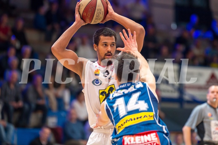 Basketball, CUP 2017 , 1/2 Finale, WBC Wels, Kapfenberg Bulls, Lorenzo O'Neal (9)