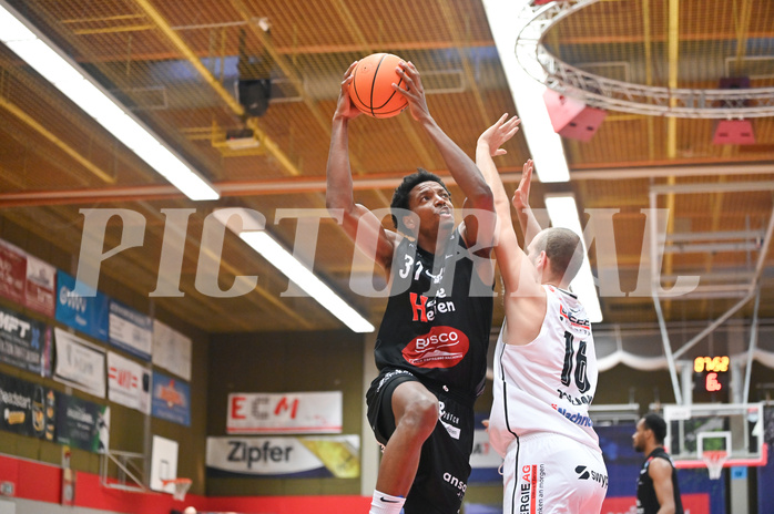 Basketball, Superliga 2024/25, Grunddurchgang 4.Runde, Flyers Wels vs. Kapfenberg,
