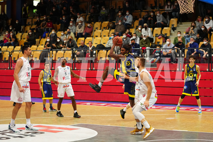 Basketball Superliga 2021/22, Grunddurchgang 6. Runde, Kapfenberg Bulls vs. UBSC Graz


