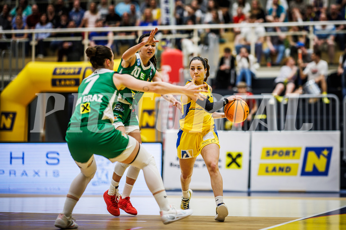 Basketball, Win2Day Basketball Damen Superliga 2023/24, Playoff, Finale Spiel 3, SKN St. Pölten, UBI Graz, Anna Kolyandrova (2)