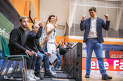 Basketball, Win2Day Superliga 2022/23, 6. Qualifikationsrunde, Vienna Timberwolves, UBSC Graz, Justin Schlünken (Ass. Coach), Robert Langer (Ass. Coach), Philipp D’Angelo (9), Hubert Schmidt (Head Coach)