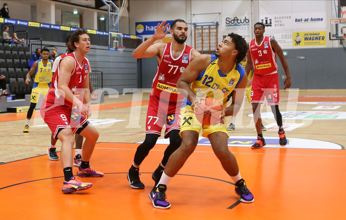 Basketball Superliga 2021/22, NÖ-Cup Traiskirchen Lions vs. SKN St.Pölten