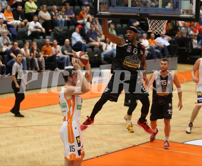 Basketball Basketball Superliga 2019/20, Grunddurchgang 1.Runde BK Dukes vs. Traiskirchen Lions



