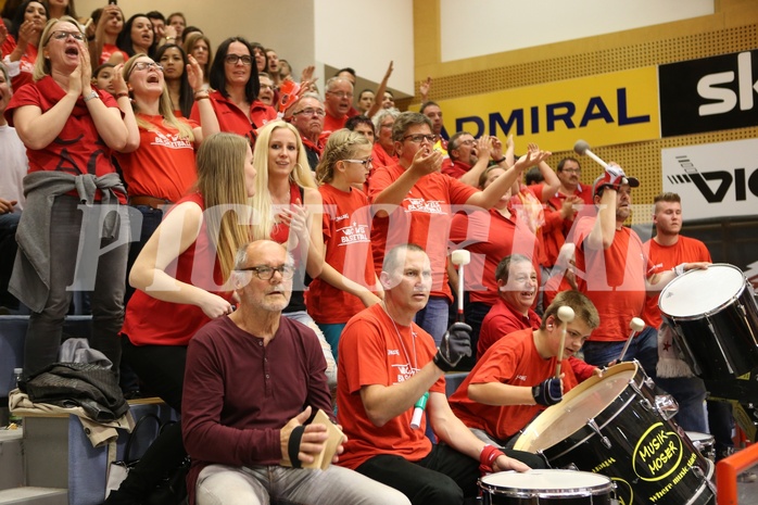 Basketball ABL 2015/16 Playoff Halbfinale Spiel 3 Traiskirchen Lions vs. WBC Wels
Basketball ABL 2015/16 Playoff Halbfinale Spiel 3 Traiskirchen Lions vs. WBC Wels