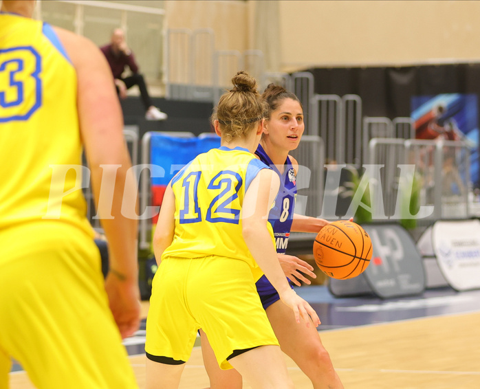 Basketball Damen Superliga 2023/24, Grunddurchgang 1.Runde SKN St. Pölten vs. UBSC-DBBC Graz